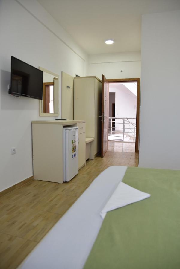 Apartments Fati & Flori Ulcinj Eksteriør billede