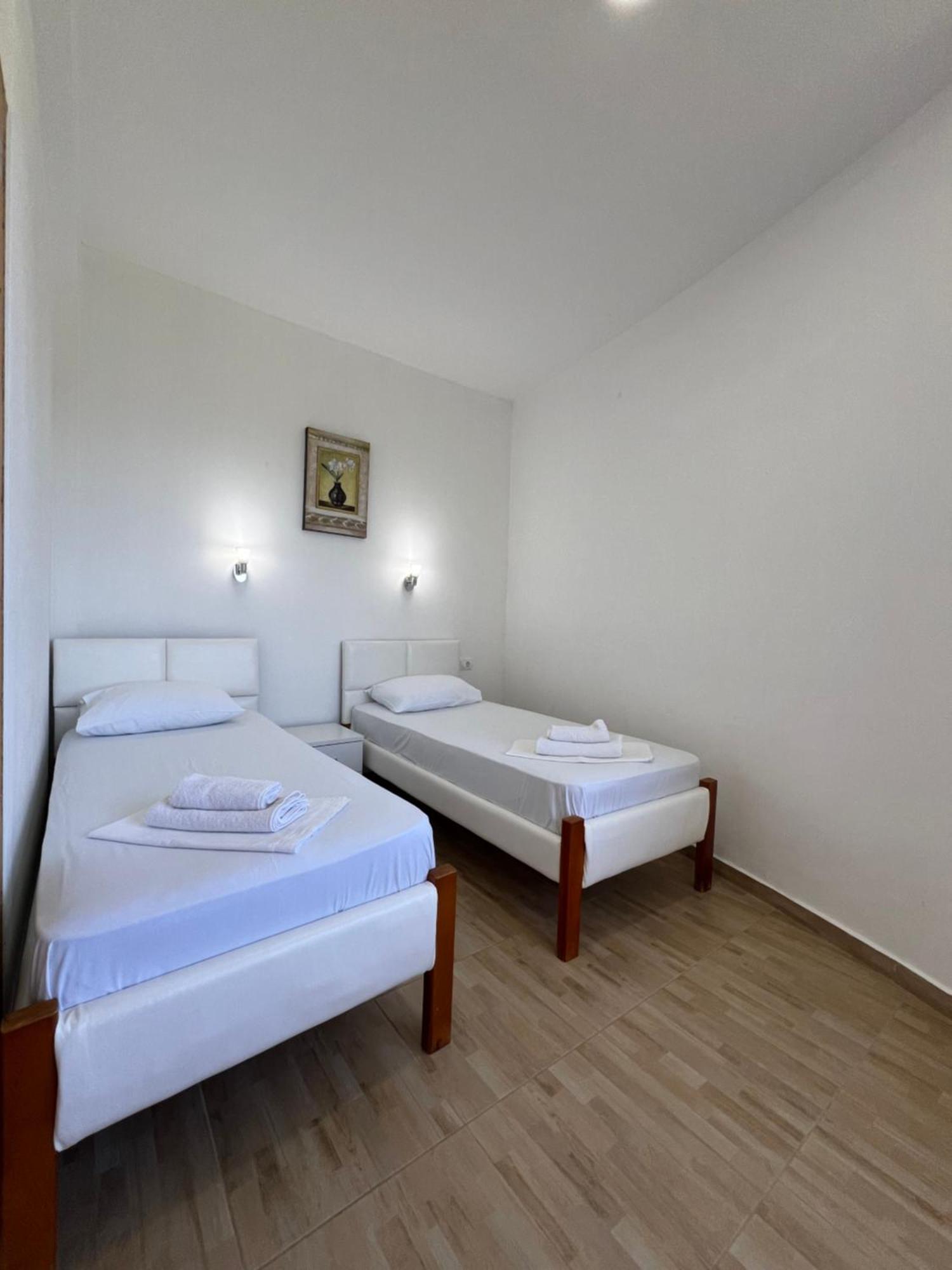 Apartments Fati & Flori Ulcinj Eksteriør billede